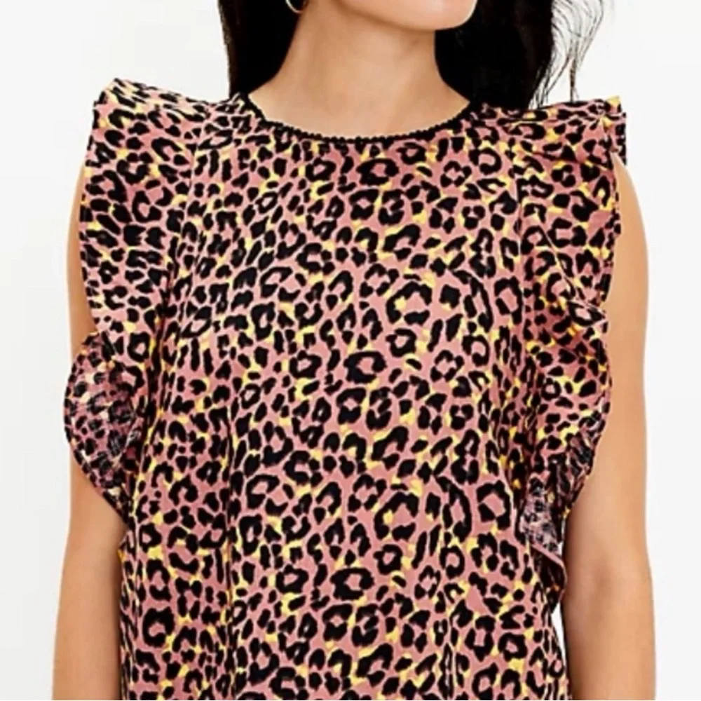 LOFT Large Leopard Print Cutout Back Cotton Ruffle‎ Shell Top - Picture 2 of 10